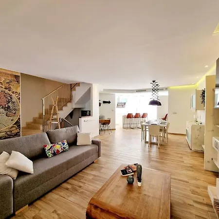 Cervantes House * Μαρμπέλλα
