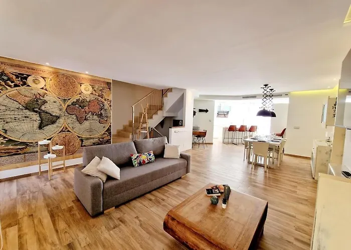 Cervantes House 아파트 마르베야