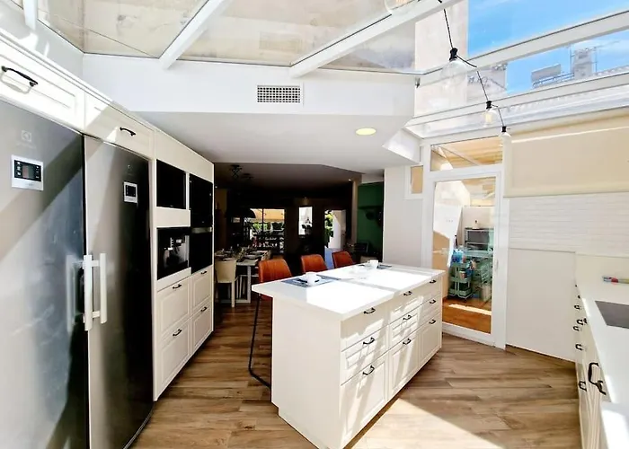 Cervantes House 아파트 마르베야