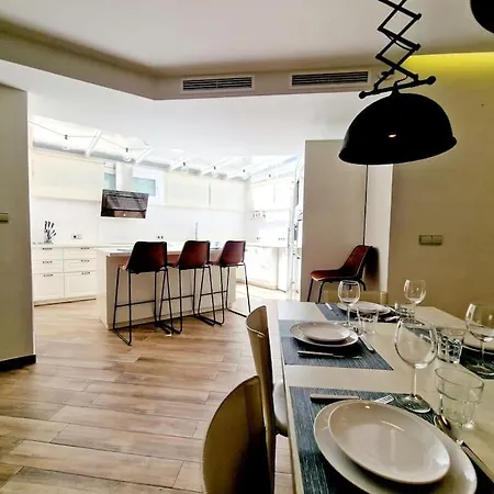 Cervantes House Apartment *
